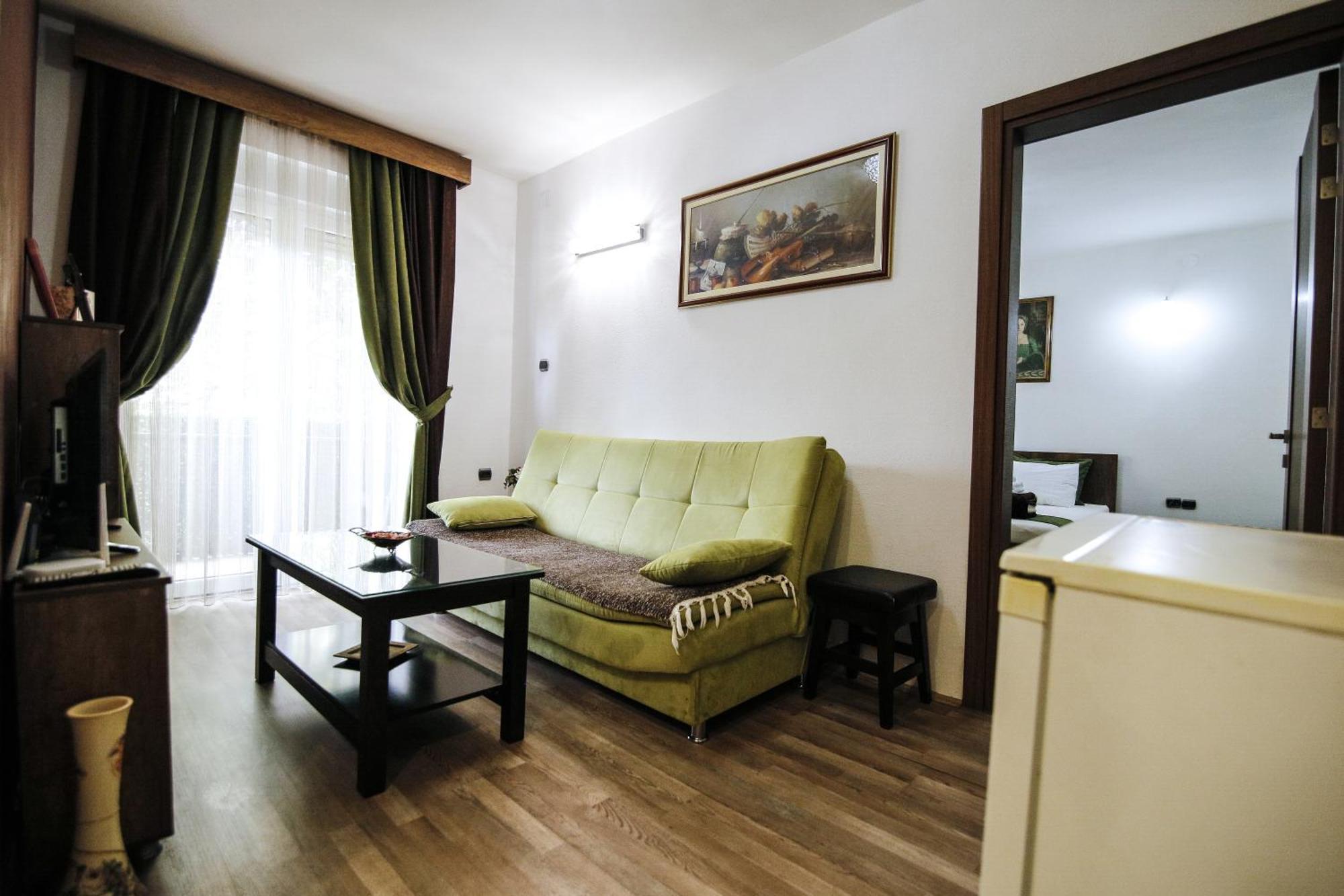 Apartmani Centar Куманово Екстер'єр фото