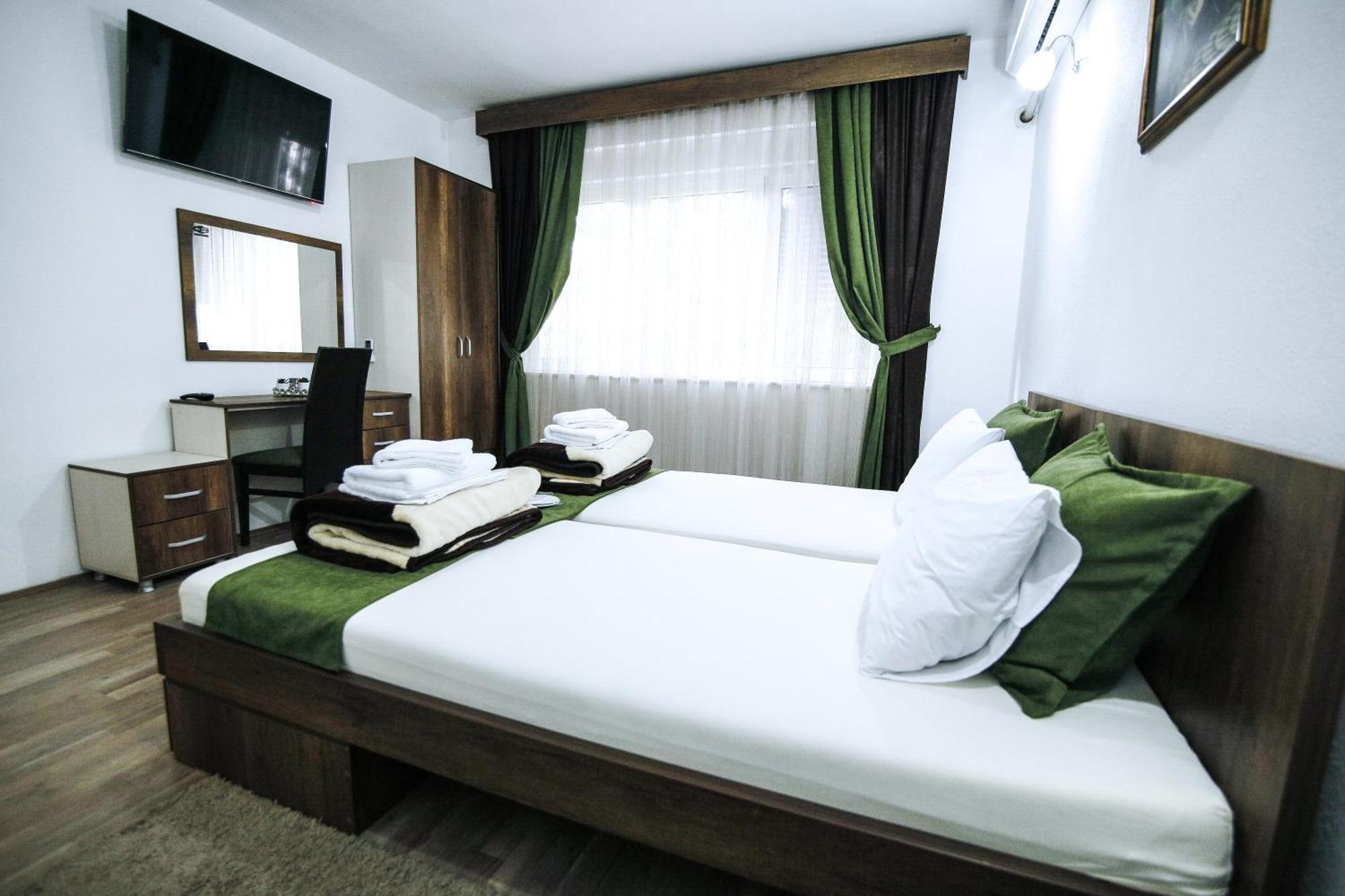 Apartmani Centar Куманово Екстер'єр фото