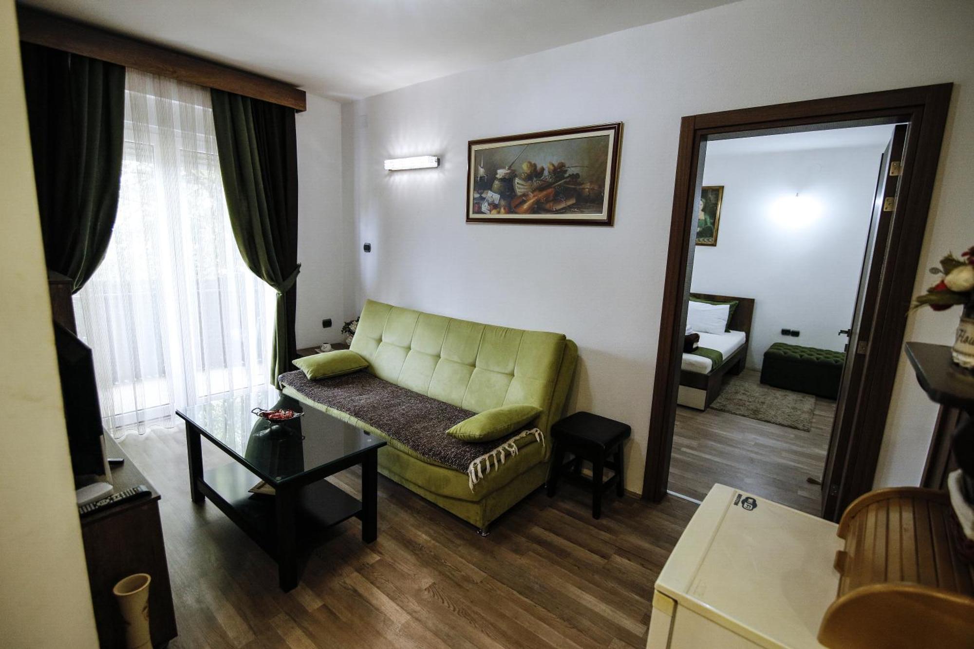 Apartmani Centar Куманово Екстер'єр фото